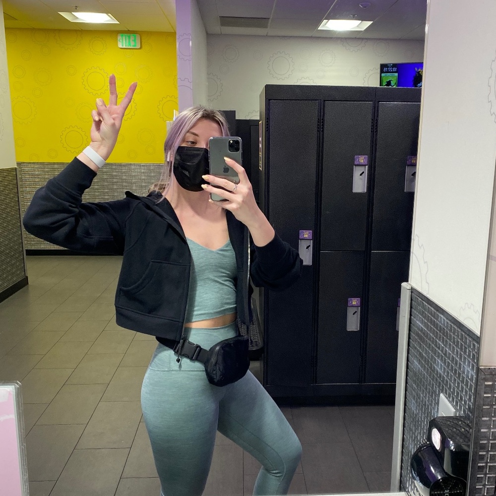 Meet your Posher, Ashley